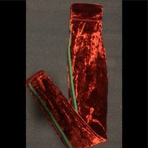 *SOLD* High waisted maroon crushed velvet leggings